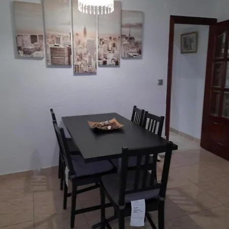 House Close To Airport